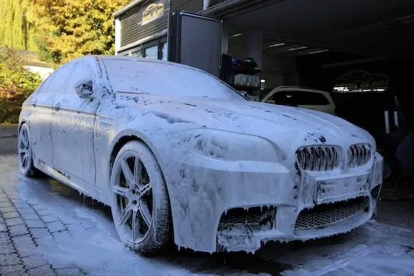 Beste Fahrzeugaufbereitung München Autopflege München