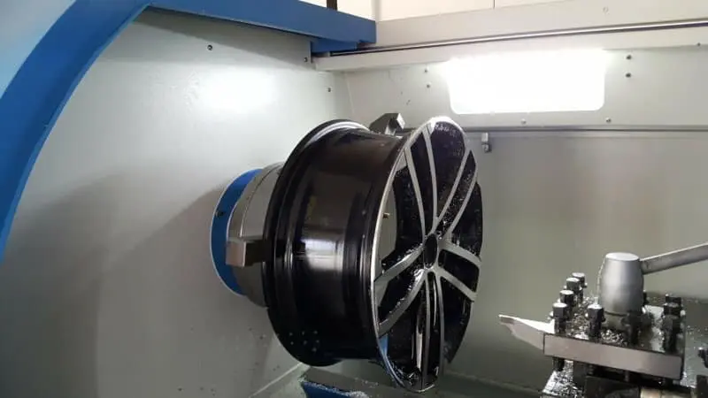 Felgenreparatur München