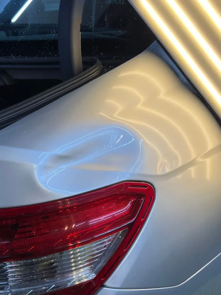 Dellendoktor München, Dellenreparatur, Dellenbeseitigung, Dellen ausbeulen, Dellen Beseitigung, Beulendoktor